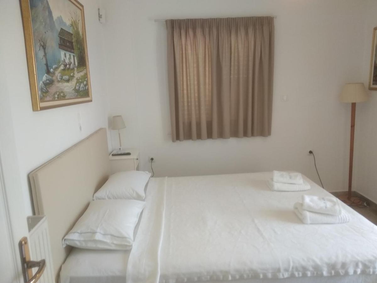 Villa Blue Apartments Agia Triada  Extérieur photo