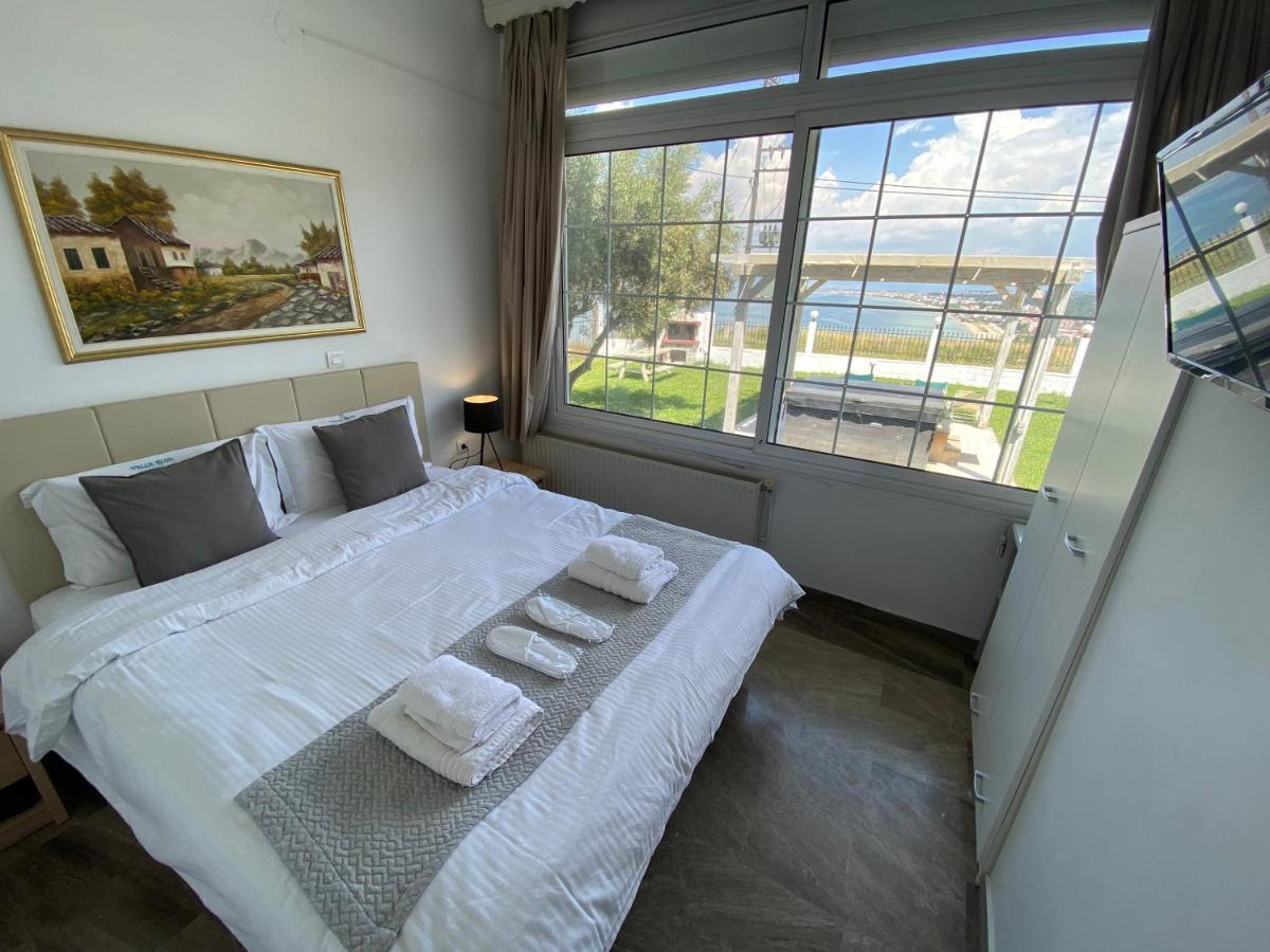 Villa Blue Apartments Agia Triada  Extérieur photo
