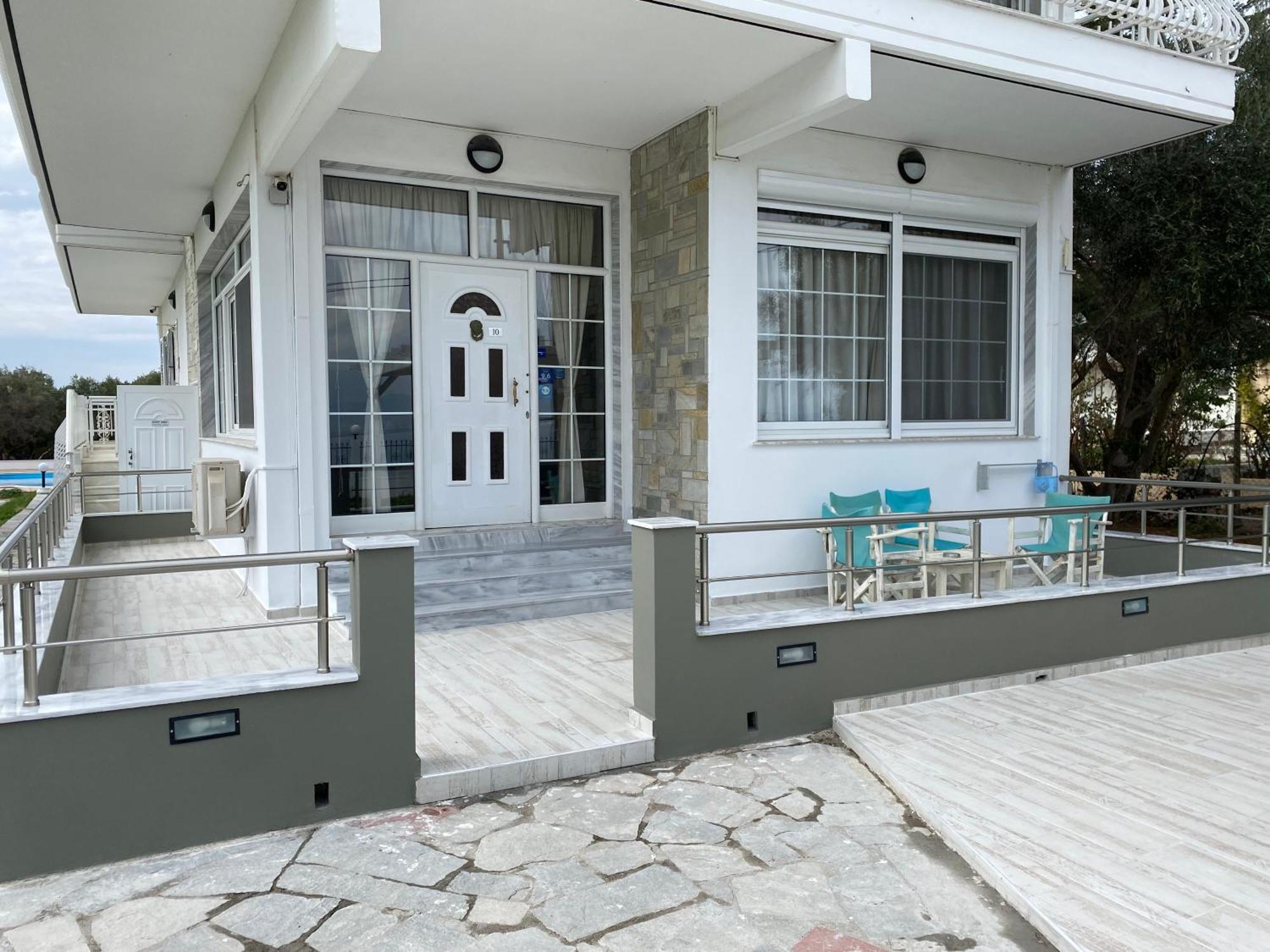 Villa Blue Apartments Agia Triada  Extérieur photo