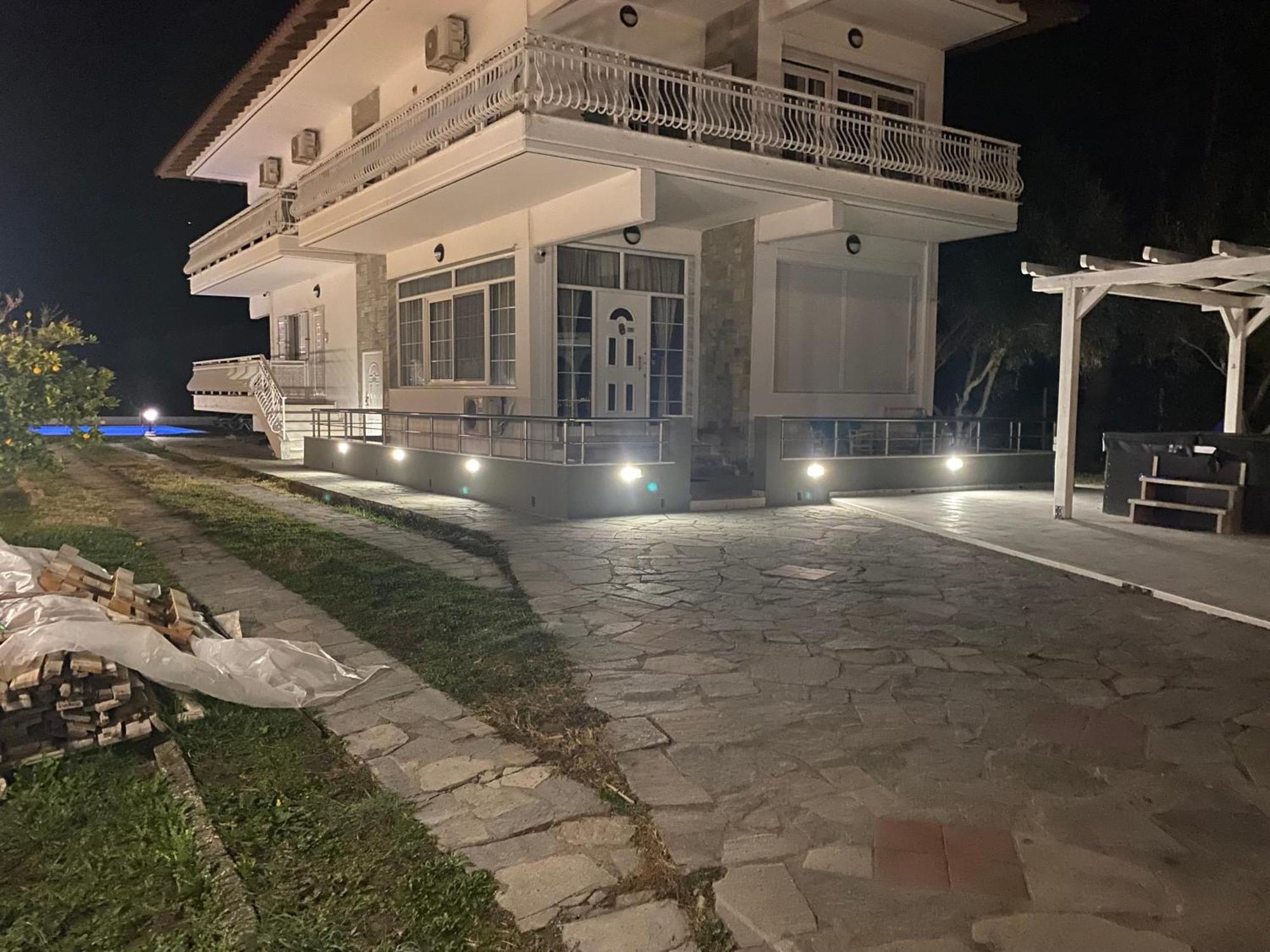 Villa Blue Apartments Agia Triada  Extérieur photo