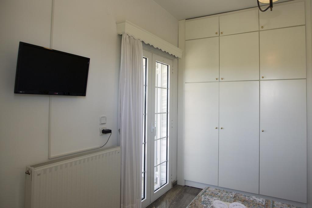 Villa Blue Apartments Agia Triada  Extérieur photo
