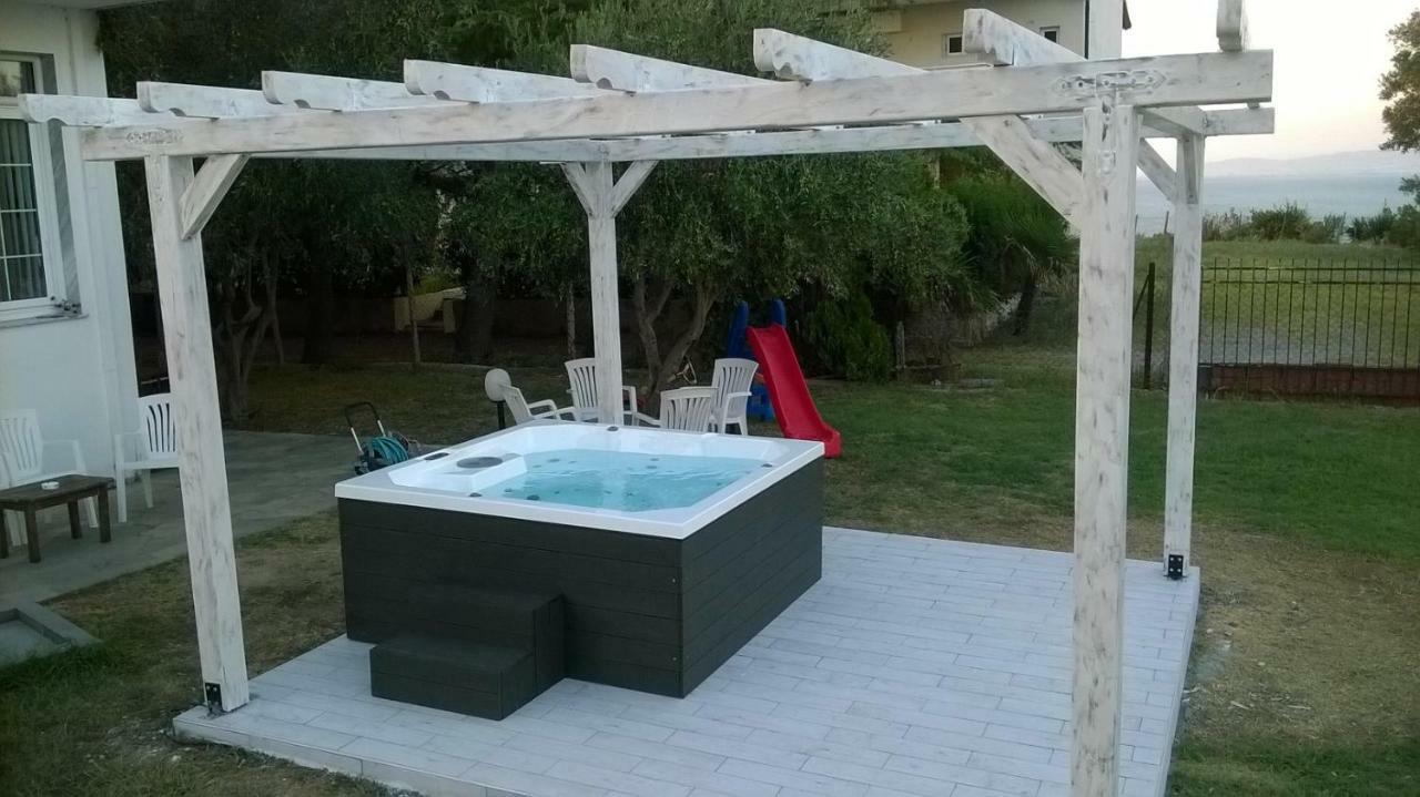Villa Blue Apartments Agia Triada  Extérieur photo